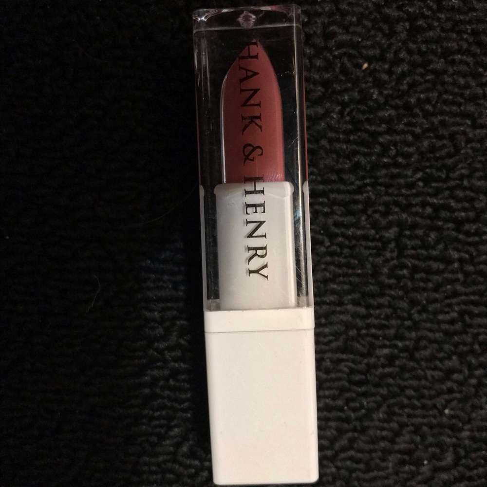 Hank and Henry liquid lip